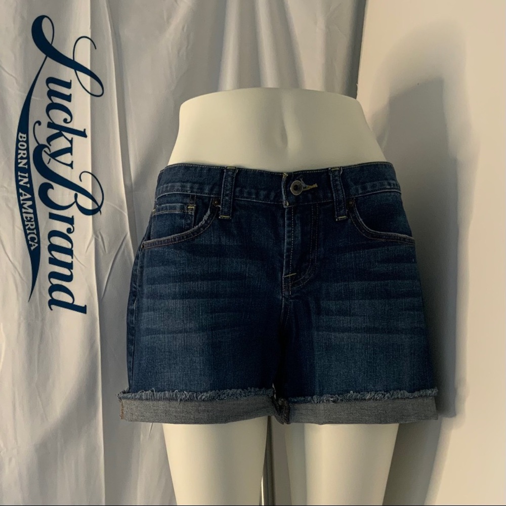 Lucky Brand Abbey Denim Jean
Shorts - Sz 4/27
